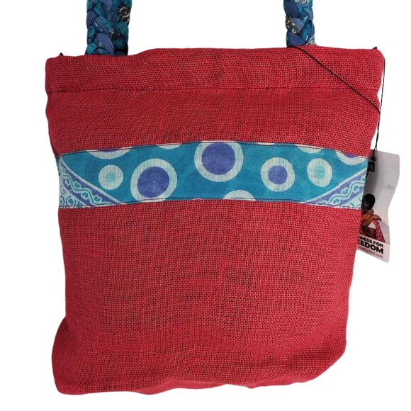 NWT FreeSet Global Red Burlap Tote Bag Ethically Made in India, Braided Handles - Picture 3 of 10